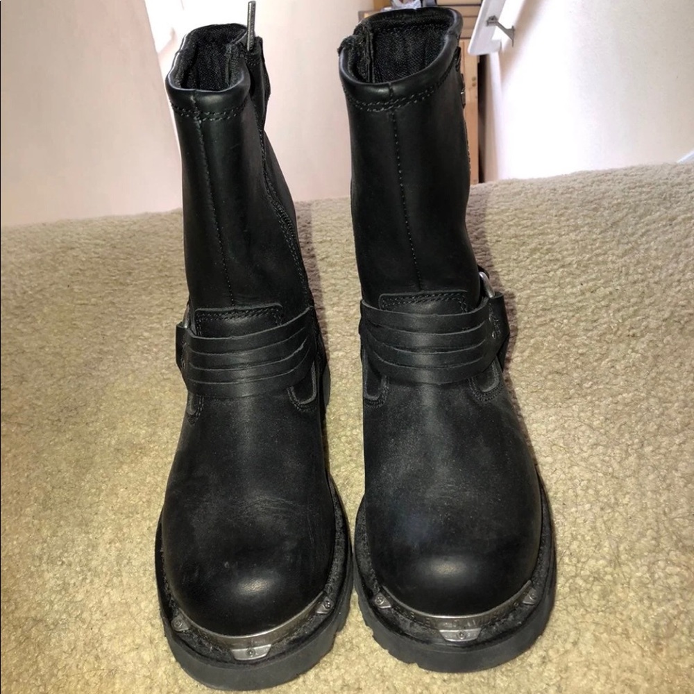 Women’s Harley Davidson motorcycle boots
